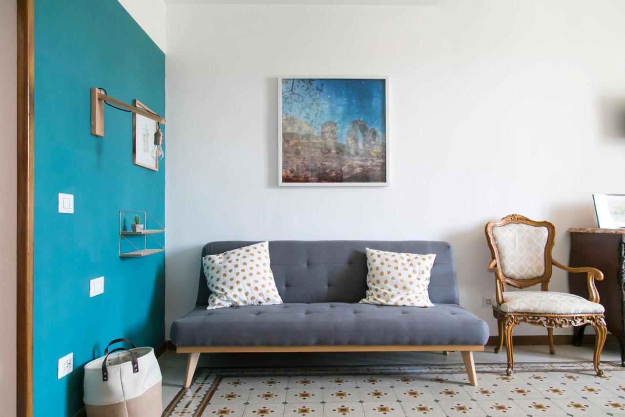 A Casa Di Nina Guest House Napoli Bagian luar foto